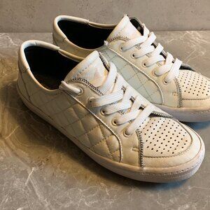 Rebecca Minkoff Quilted Zip Sneakers – White Low Top Lace-Up